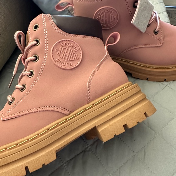 Pink Women's Boots - Picture 6 of 8